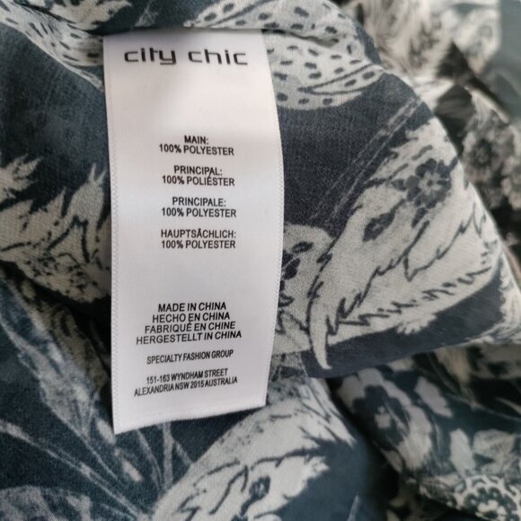 City‎ Chic Semi Shear Kaftan Cover Up Plus Size 22 - Picture 4 of 6